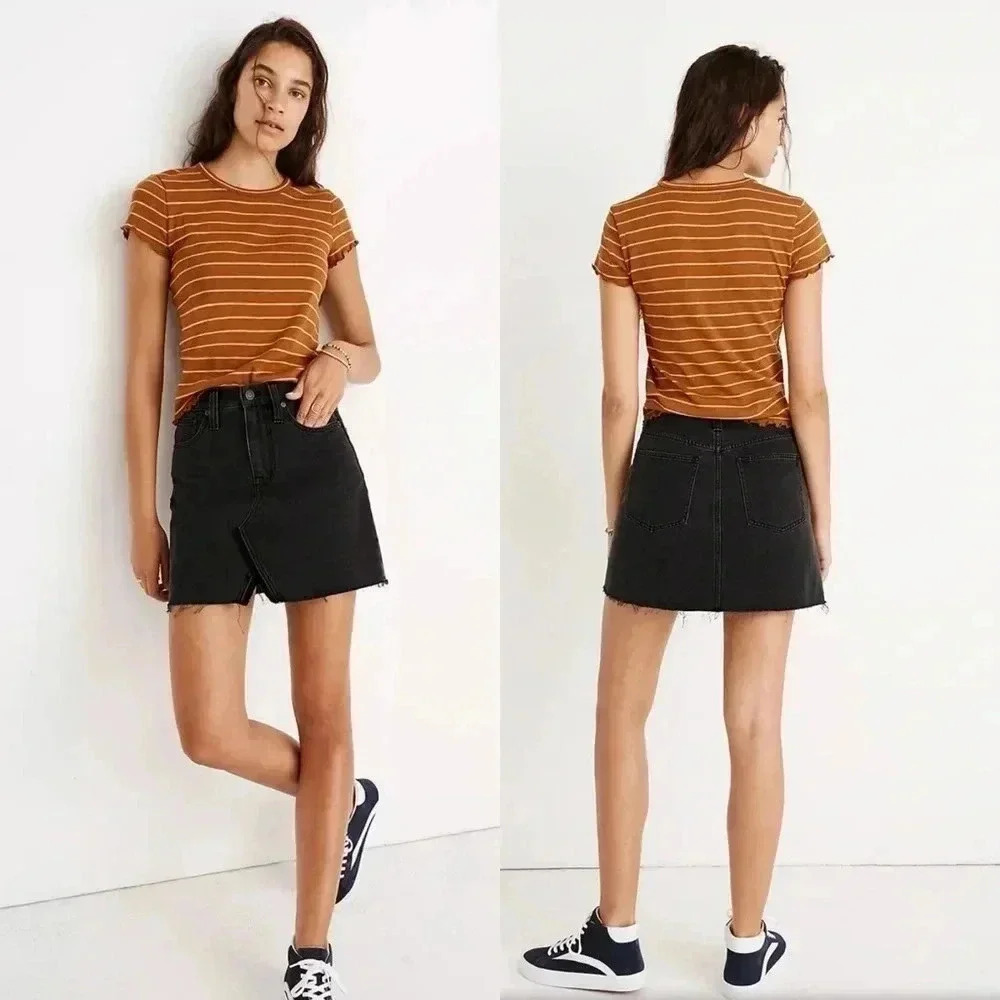 Madewell Rigid Denim A-Line Mini Skirt in Colfax Wash Let-Down Hem Edit Size 26